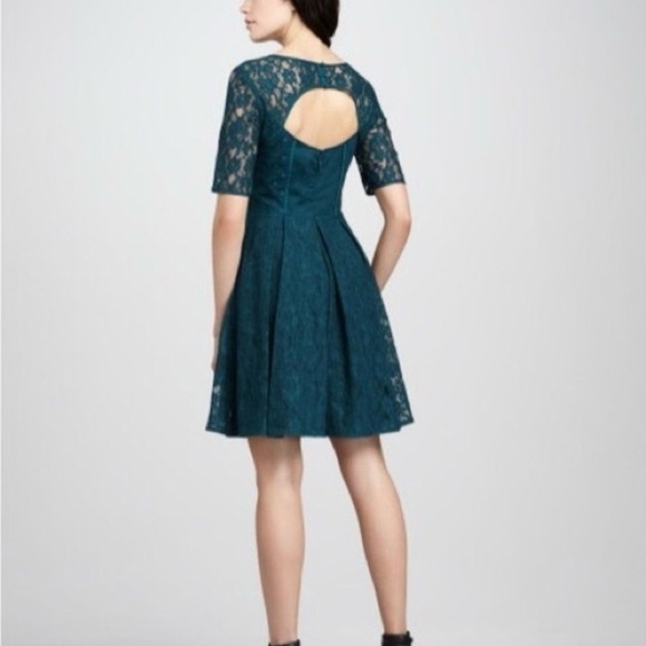 BCBGMaxAzria Julya Cocktail Lace Dress Cutout Teal Green Sz 0 - Picture 2 of 11